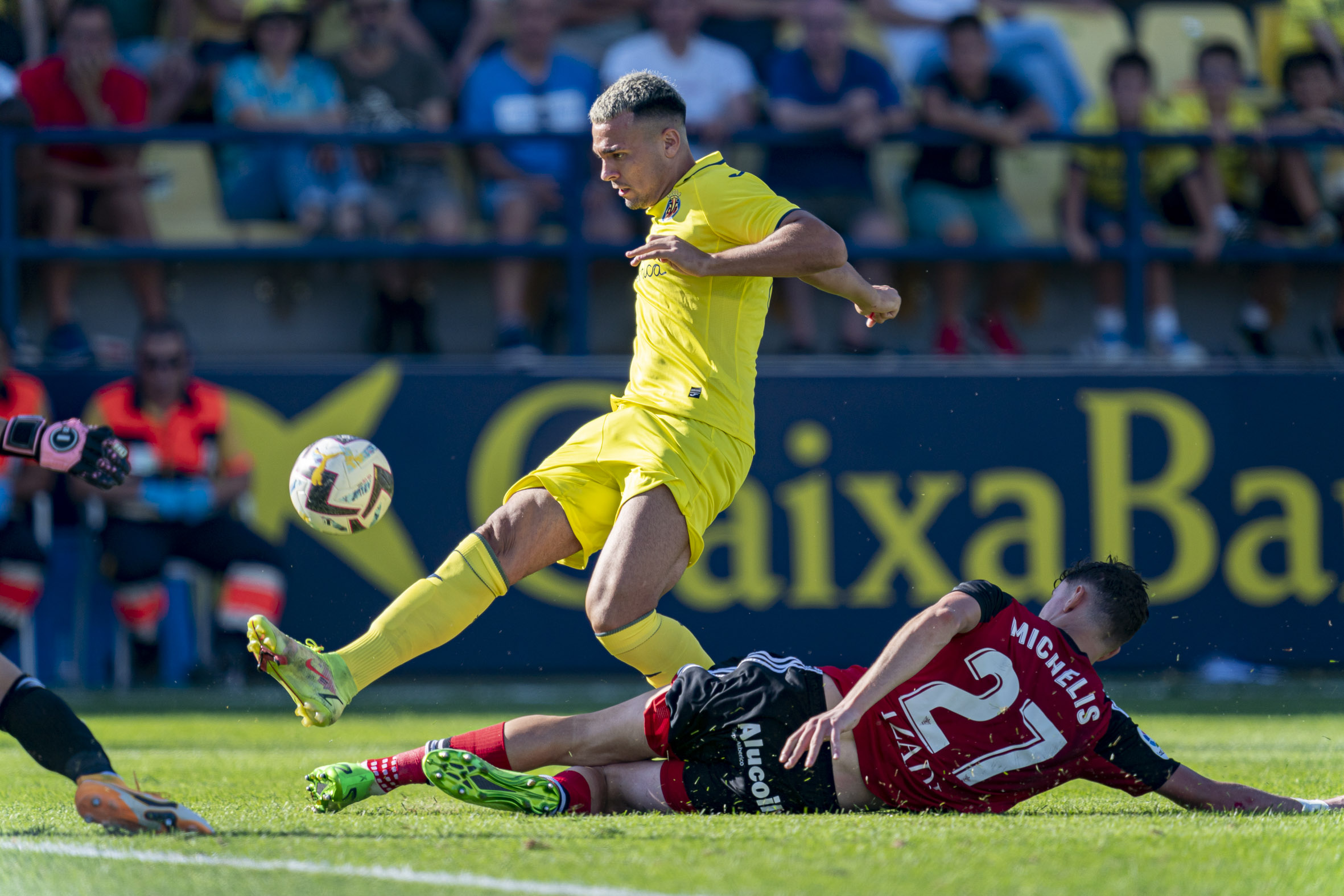 lol竞猜官方网站-包含窗口期突围战来临;比利亚雷亚尔围绕CBA常规赛刷新队史纪录;压力陡增;阵容厚度经受考验的词条