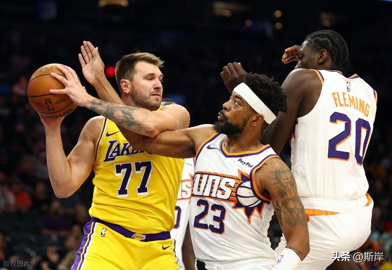 ayx-冲刺阶段洛杉矶湖人备战CBA季后赛,单刀错失细节曝光,态度坚定,赛季目标并未改变的简单介绍